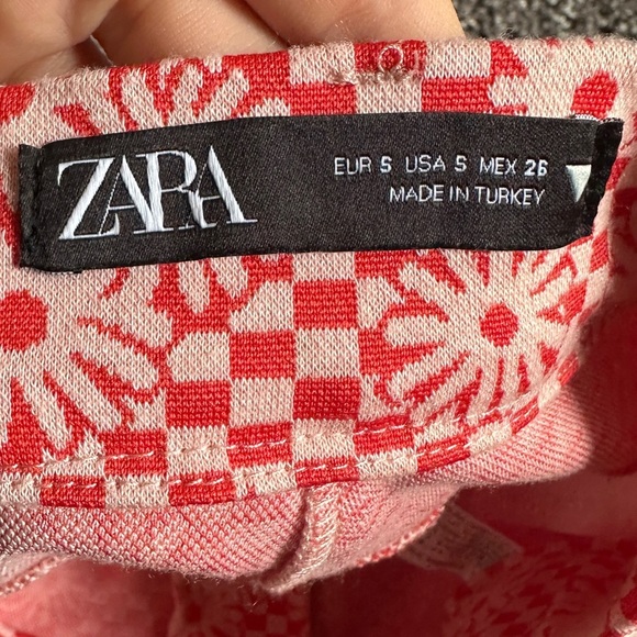 Zara Pastel Red/Coral and Cream Checkered Floral Flare Pants size small - Picture 10 of 10